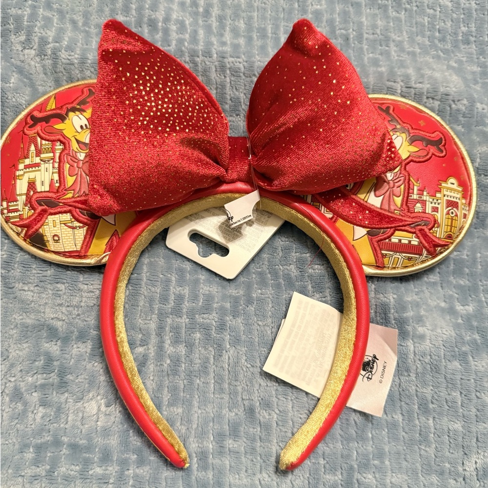 Disney Parks 2025 Christmas Party Reindeer Headband new